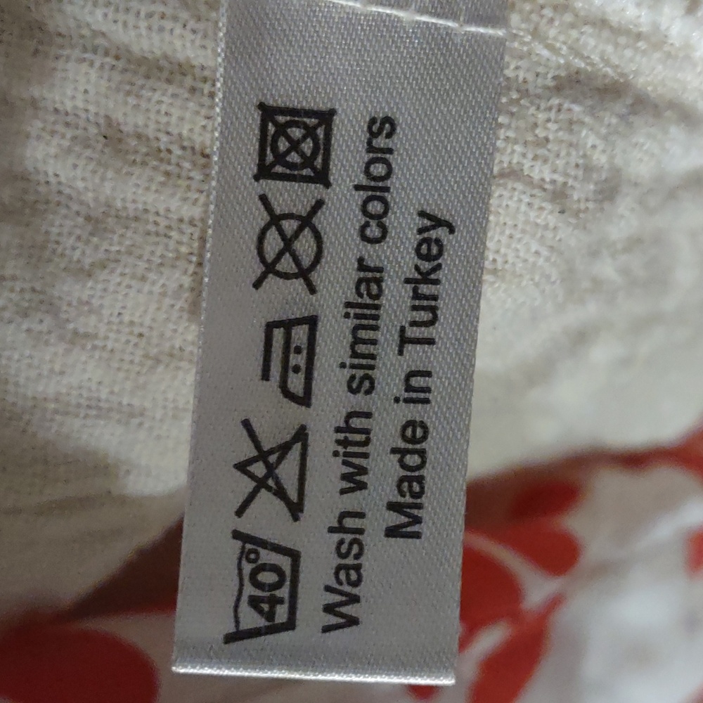 Eye-Patterned Cream Robe - Picture 3 of 4